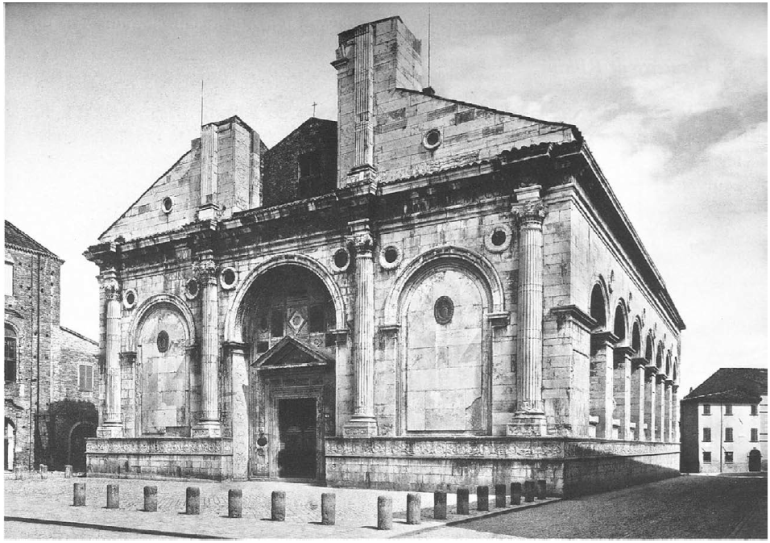 El Templo Malatestiano y el libro I del De re aedificatoria de Leon ...